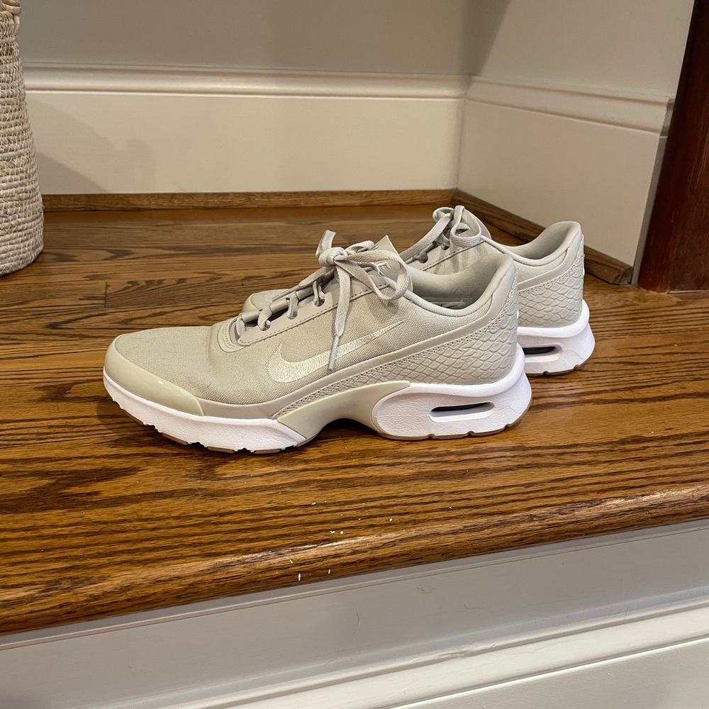 Nike Air Sneakers